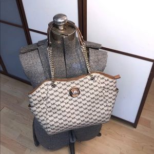 Michael Kors NWT purse